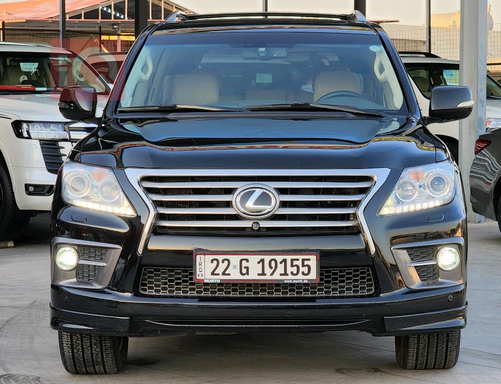Lexus LX